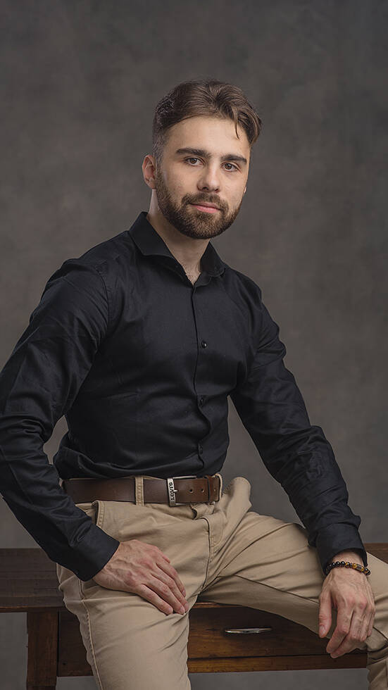 portrait branding pro